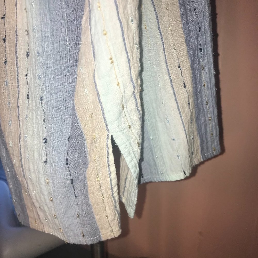 Multi Color Button down shirt - Picture 4 of 7